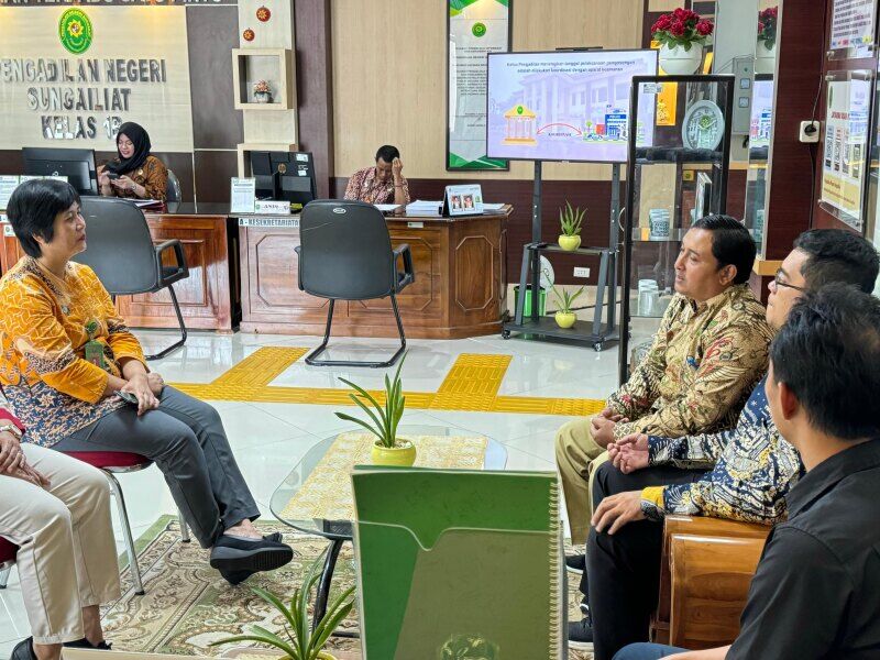 Prodi HKI FSEI IAIN SAS Babel Lepas Mahasiswa PKL di Pengadilan Negeri Sungailiat