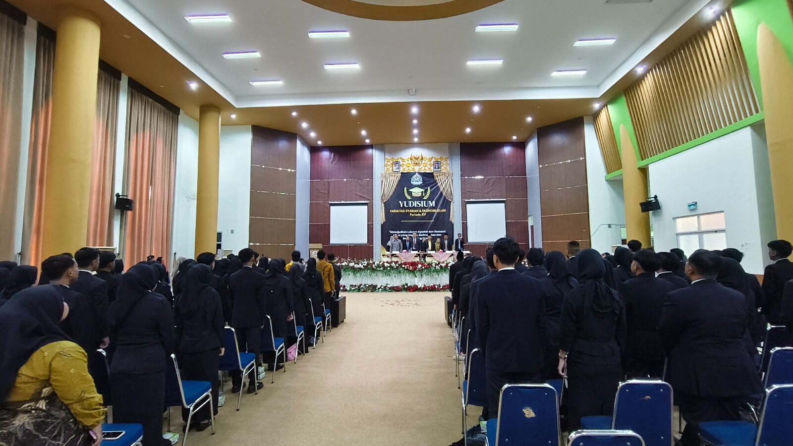 Usung Semangat Lulusan Berdaya Saing Global, FSEI IAIN SAS Babel Gelar Yudisium XV